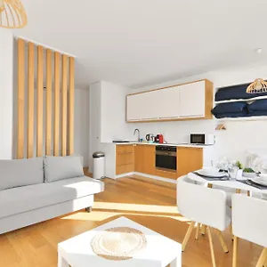 Appartement Quartier Saint Michel Notre Dame Free Netflix, Paris
